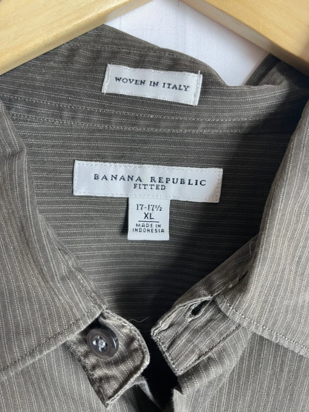 Banana Republic Men XL 17 17.5 Fitted Shirt Olive Green Woven In Italy Cotton
